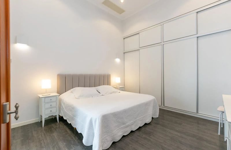 Rent of a spacious furnished 3-room duplex, 120 m², San Telmo, Buenos Aires, Argentina